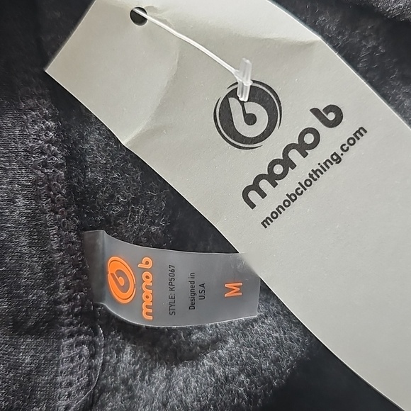 NWT Mono B Buttersoft Romper Longsleeve Medium Loungewear Shorts Comfy One Piece - Picture 4 of 5